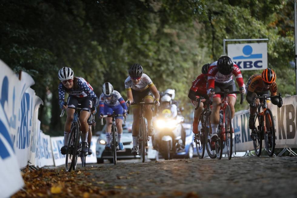 TILBAKE: Vårklassikeren Gent-Wevelgem skal arrangeres til normal tid i 2021 - på våren. Foto: Cor Vos Gent-Wevelgem
