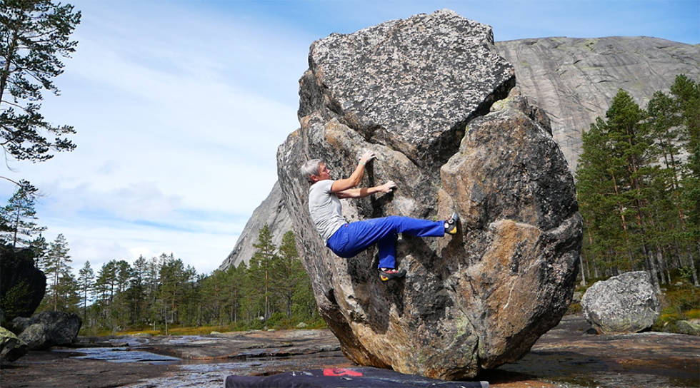 Buldringa på Hægefjell er et av favorittstedene til Tina Jørgensen som er gjest i sendinga. buldring, hægefjell