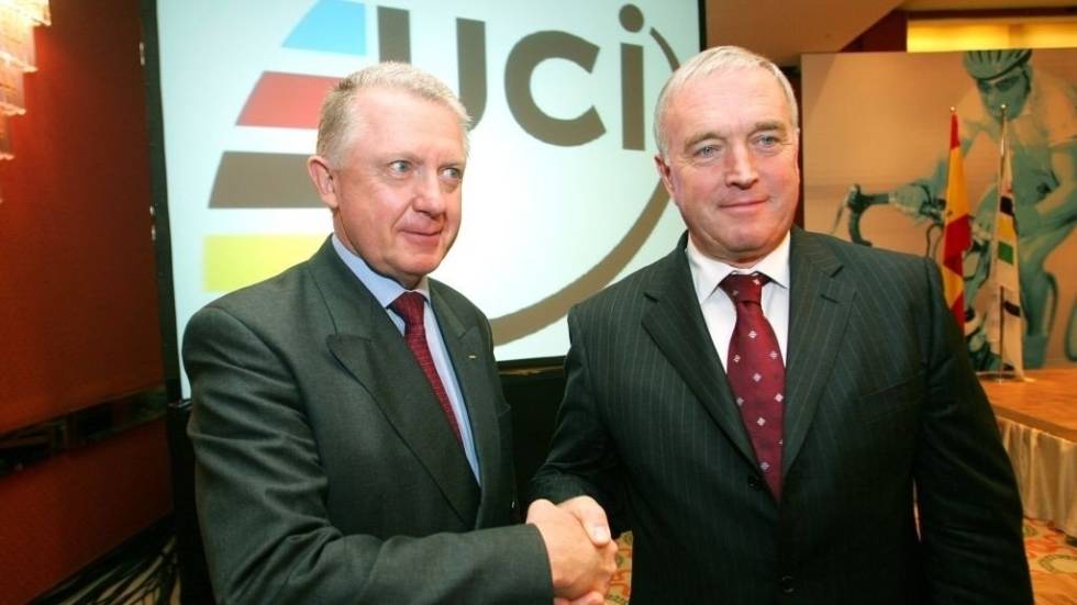 INTET SETT, INTET HØRT: De tidligere UCI-presidentene Hein Verbruggen (t.v) og Pat McQuaid gjorde sitt for å dekke over dopingproblematikken. Førstnevnte tror fortssatt ikke det fant sted. Foto: Cor Vos. hein_verbruggen_og_pat_mcquaid