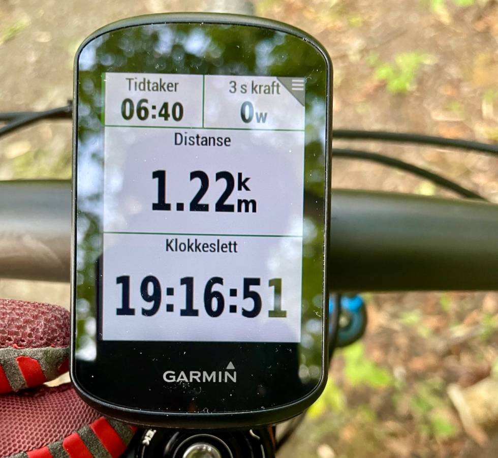 LYSSTERK: Fargeskjermen på Garmin Edge 530 her sterkt bakgrunnslys. Garmind Edge 530