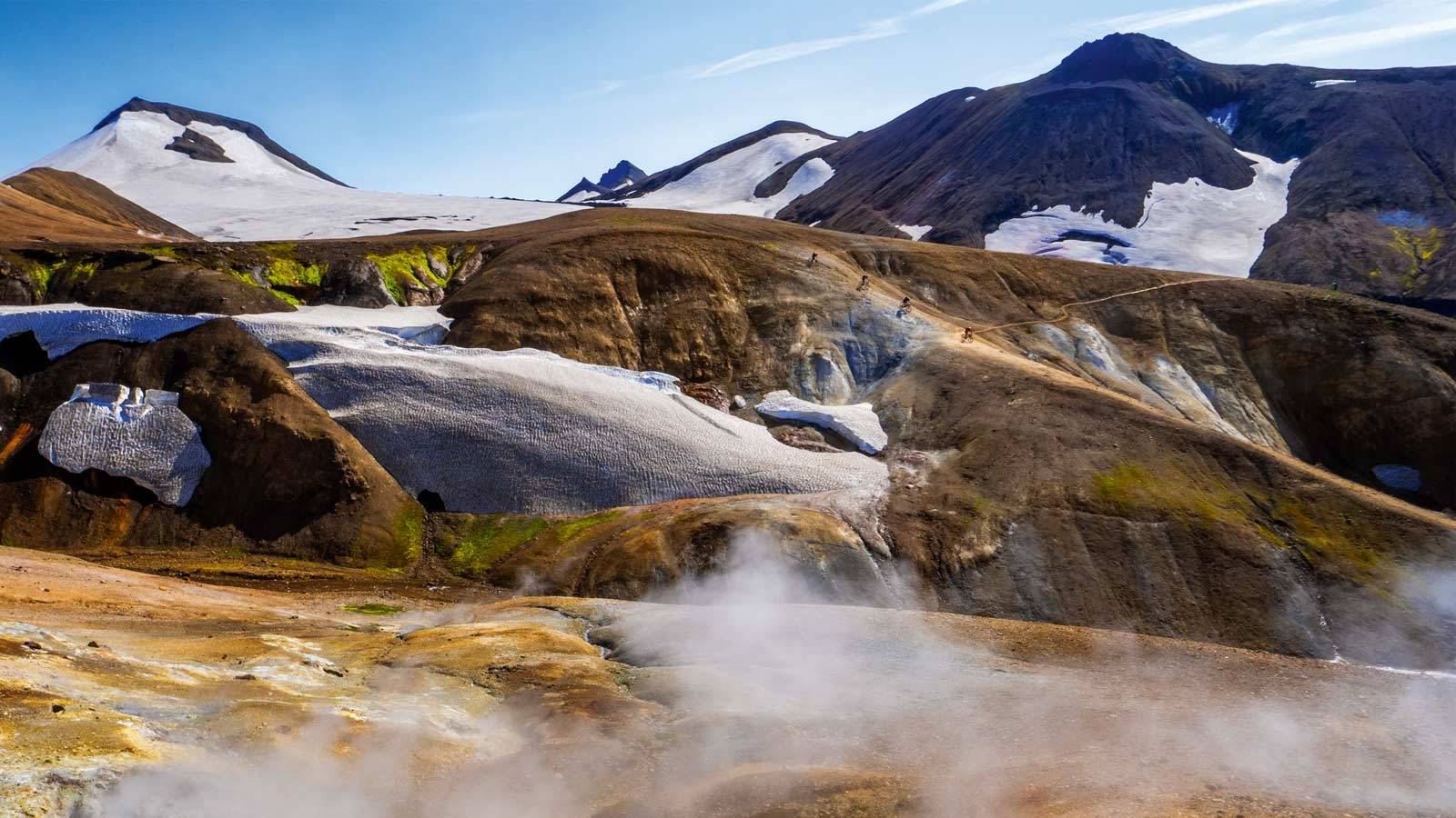 Psykdelisk rus: Kontrastene og fargespillet i denne naturen var rett og slett absurd . Island-stisykling-2