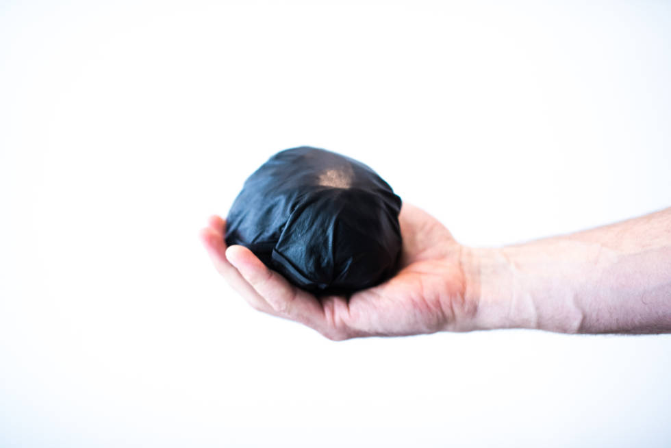 LITEN, MEN MARGINALT TYNGRE: Gore C7 Shakedry klokker inn på skandaløse 116 gram, 17 gram mer enn konkurrenten. jakketest-25