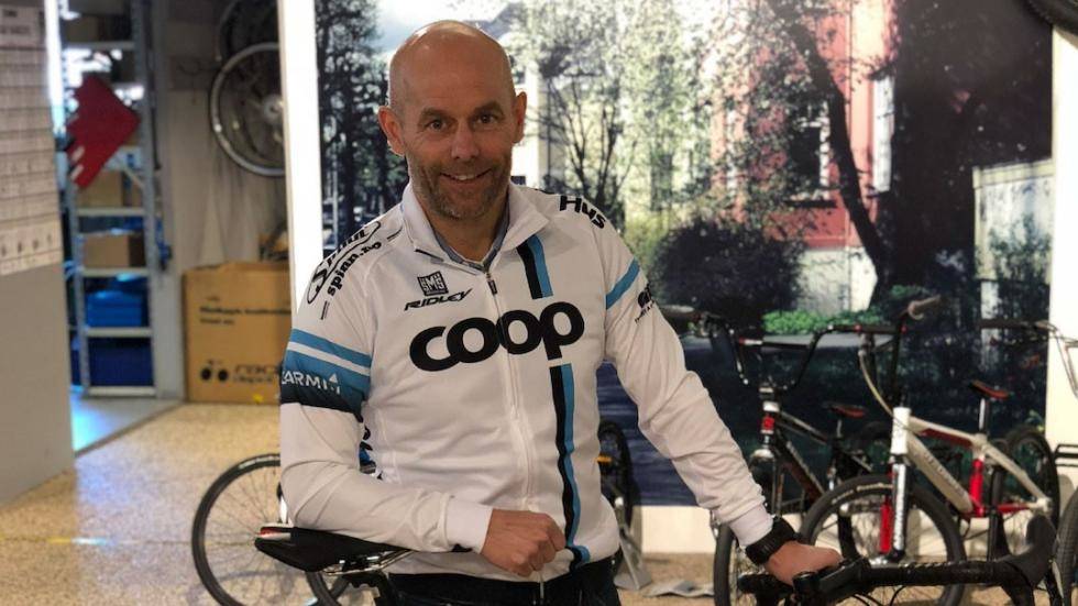 VAR VERRE FØR: – Med økt profesjonalisering er alkohol et lite problem i dag, mener Jan Erik Fjotland. Foto: Team Coop. jan erik fjotland