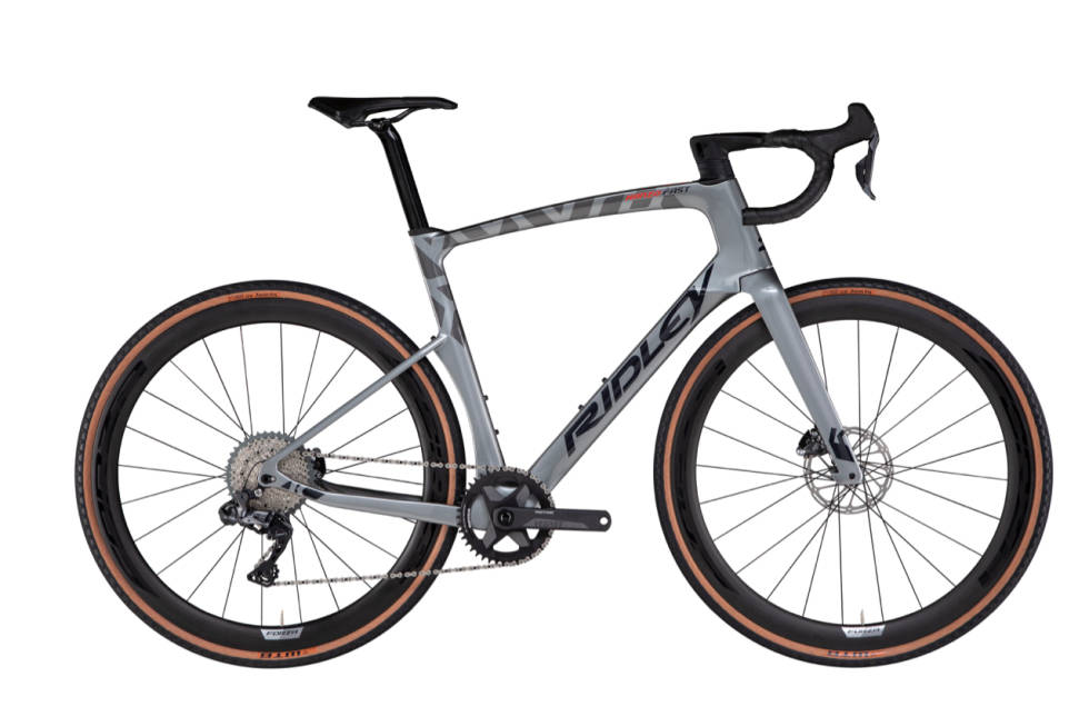 MED DI2: Kanzo Fast kommer med Shimanos GRX-gir. Enten med elektronisk Di2 som her, eller mekanisk. Ridley Kanzo Fast