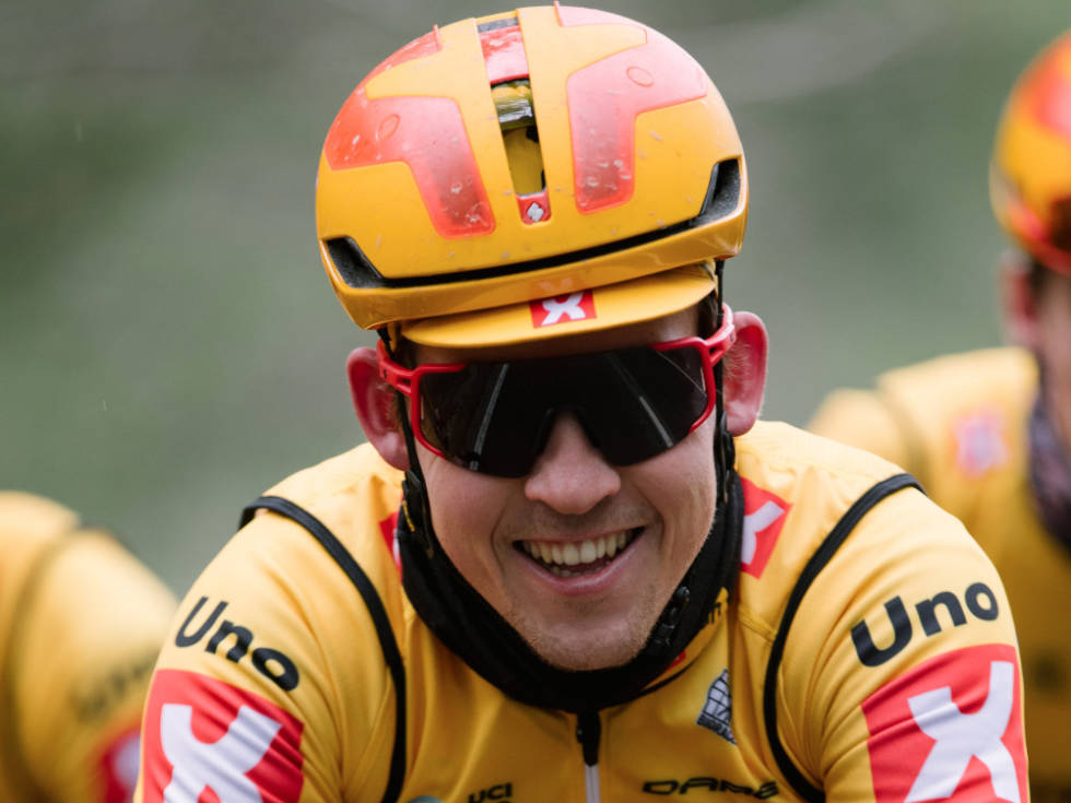 SMILER IGJEN: Kristoffer Halvorsen trives veldig godt i Uno-X og gleder seg til å kjøre ritt igjen. Foto: Wordup Projects kristoffer halvorsen uno-x kuurne brussels kuurne wordup projects