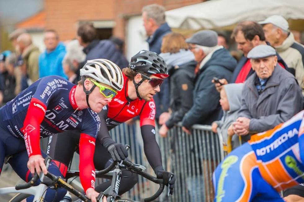 STERK: Når Kristoffer Ylven Westgaard stilte på kermesse-ritt i Belgia opplevde han at lokale fans satte odds på han. Foto: Pål Westgaard Kristoffer Ylven Westgaard kermesse Belgia