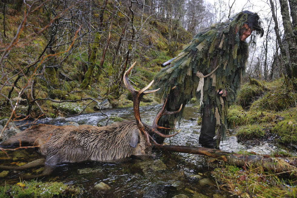 HJORTEJEGER: Som ivrig veidemann brant Kurt Oddekalv for både rovdyrs og byttedyrs rettigheter. Foto: Egill J. Danielsen Kurt Oddekalv på jakt med hjort