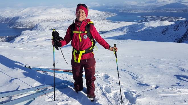 Lena Dahl startet nytt guidefirma i år, og guider ved siden av å være mor til to barn. Lena Dahl