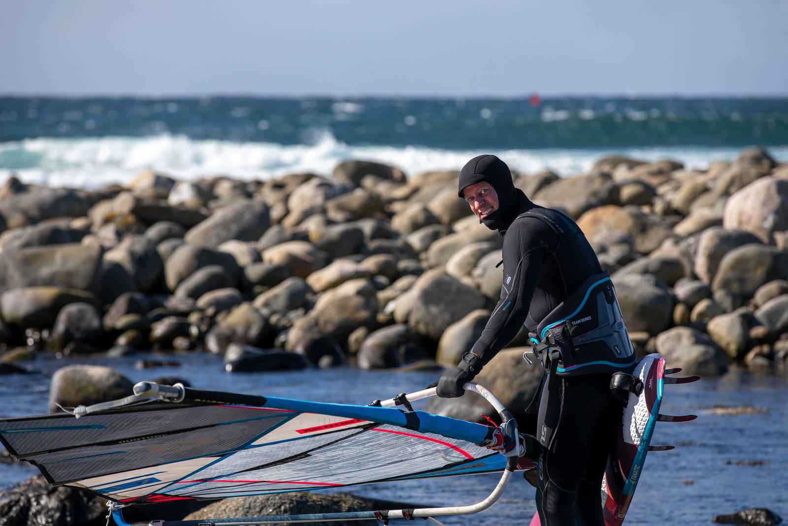 TRE NYE STRENDER: Fuglevika, Kviljoodden og Havika er nå åpen for Terje Tuft og resten av brettfolket. Bilde: Otto Motzke Fuglevika, Kviljoodden og Havika er nå åpen for Terje Tuft og resten av brettfolket. Bilde: Otto Motzke