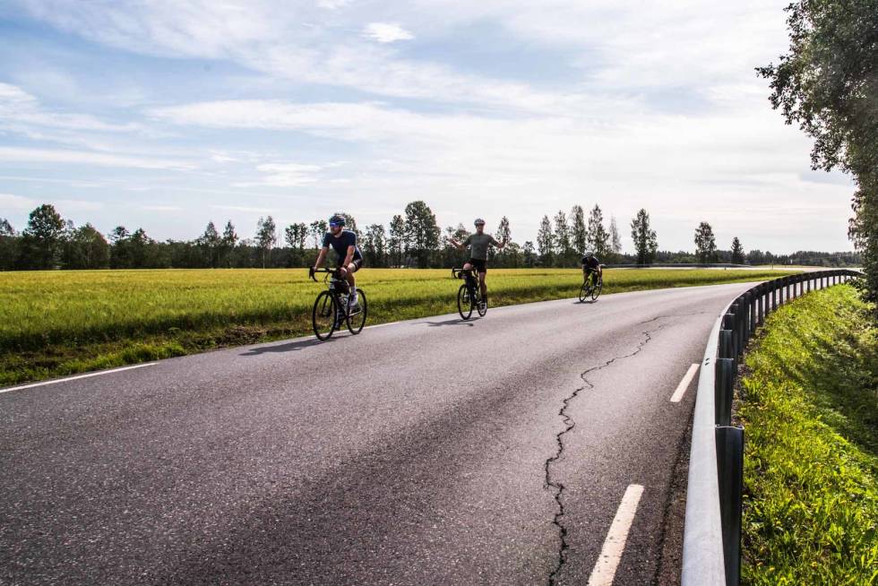 HADELAND, ET STED: Alle er glade og enige om at veien fra Oslo til Maura er kjempefin. sykle milano sanremo