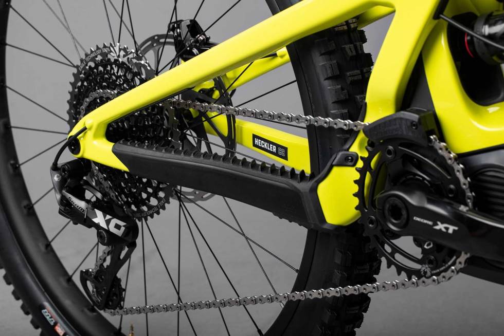 MY20_Heckler_details_023