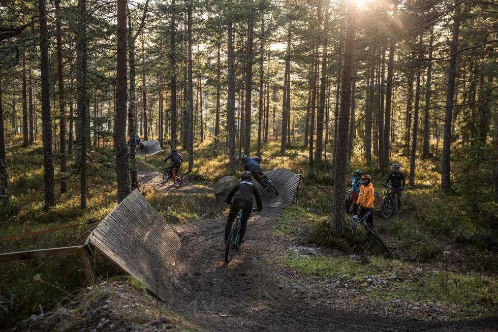 Det var nesten kø til tider under sesongavslutningen i Drammen skisenter. Foto: Svenn Fjeldheim Drammen skisenter. Foto: Svenn Fjeldheim