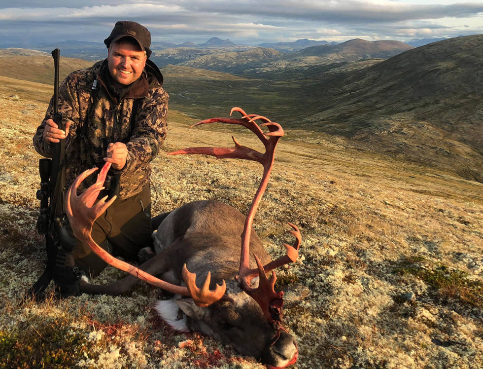 NJFF-leder Knut Arne Gjems mener det ikke er riktig å åpne for termisk utstyr på ordinær jakt. NJFF-leder Knut Arne Gjems villreinjakt