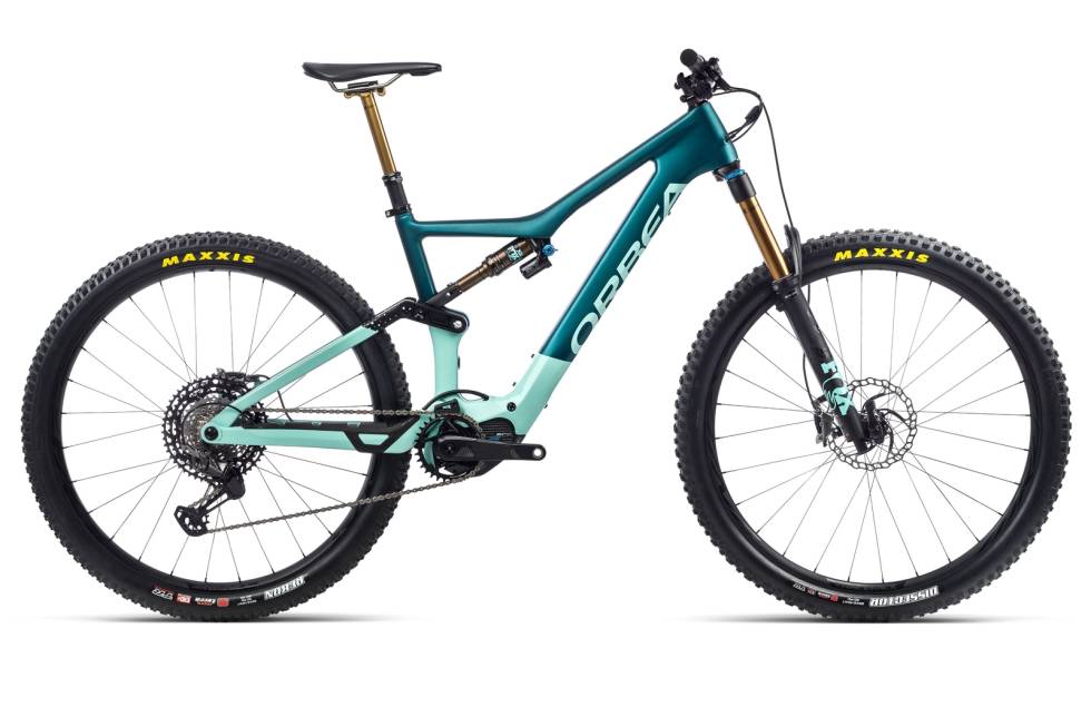 RISE TEAM: 150 mm vandring og Fox 36-gaffel gjør dette til den groveste Rise-modellen. Orbea Rise Team
