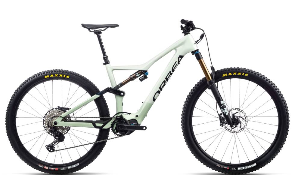 FØRSTEVALGET? M10-modellen av Orbea Rise har solid drivverk fra Shimano, 36-gaffel og noe lavere pris enn toppmodellene. Orbea Rise M10