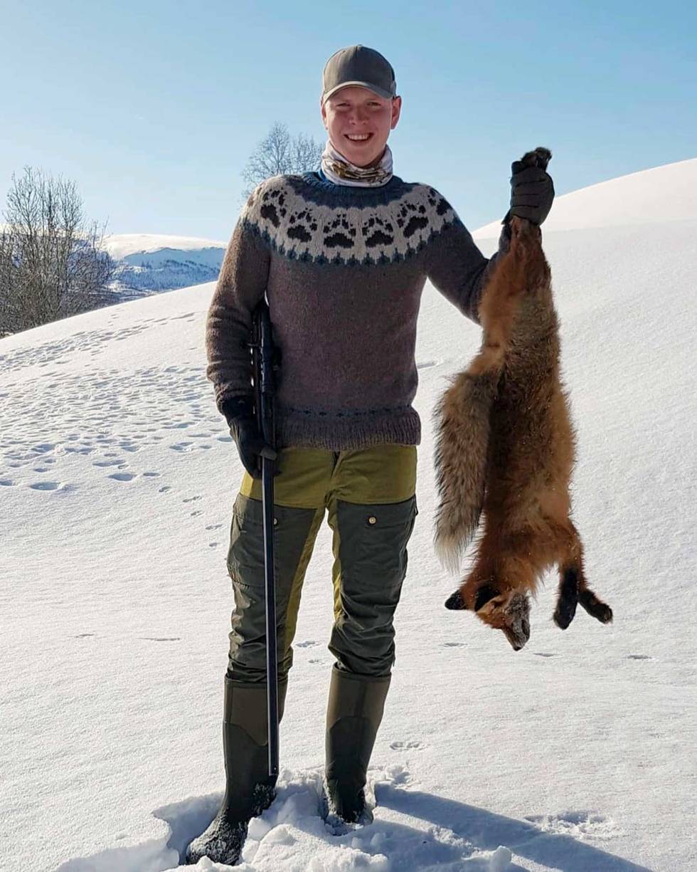 @outdoortwins: Blei ei revetispe på 5,2 kg i natt. Våres 9'ende totalt denne sesongen #revejakt #rev #jaktbilder #jaktfiskeogfriluftsliv #jaktogfriluftsbilder #fox #foxhunting #njff outdoortwins