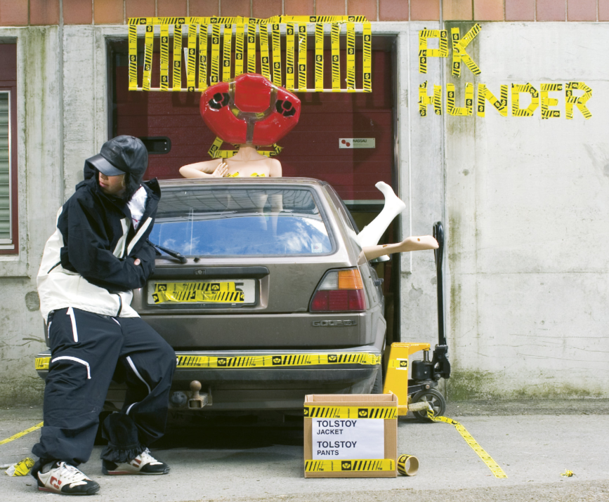 Annonse fra Fri Flyt #5 i 1999. Ja, det er en skinnlue. baggy klaer