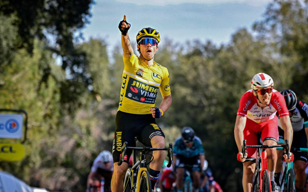ÅRETS ANDRE: Primoz Roglic fortsetter å herje i sitt første ritt for sesongen. Foto: Cor Vos primoz roglic paris-nice christophe laporte