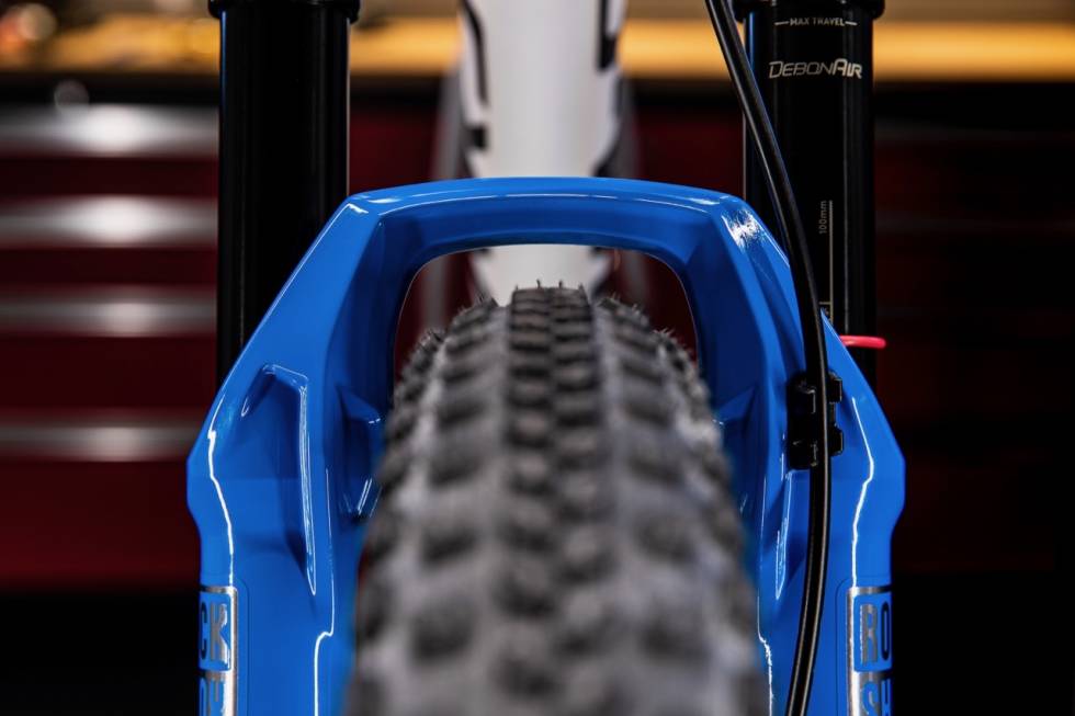 NY FASONG: Både innerbein, krone og ytterbein er designet helt på nytt. RockShox SID SL Ultimate