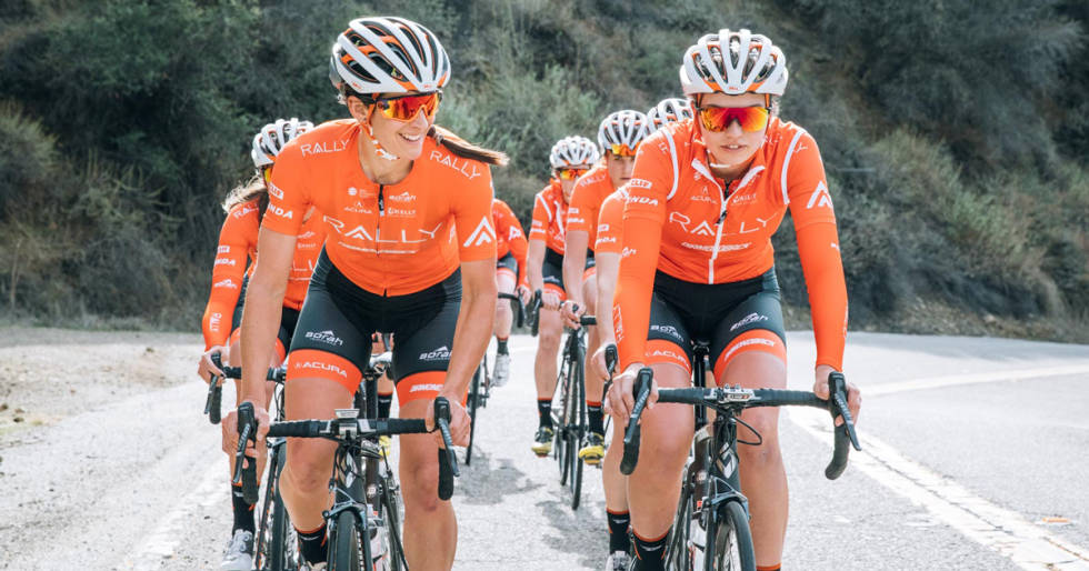 INNE FRA FØR: Rally Health har vært inne i sykkelsporten i lang tid, de sponser i dag to amerikanske kontinentallag. Foto: Rally Cycling. Rally cycling team