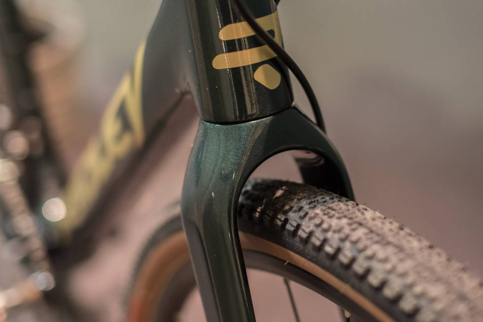 GOD PLASS: Du kan ha hele 50 mm brede dekk på sykkelen. ridley kanzo adventure