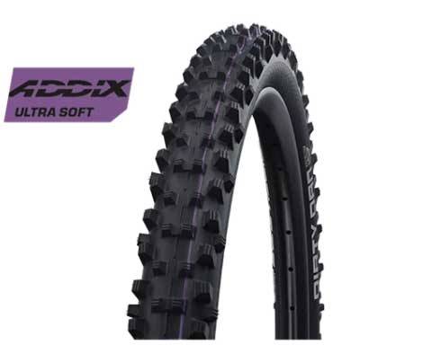 PIGGER? Schwalbes Dirty Dan er et dekk laget spesifikt for de mest gjørmede forholdene, med høye knaster. Foto: Schwalbe schwalbe dirty dan