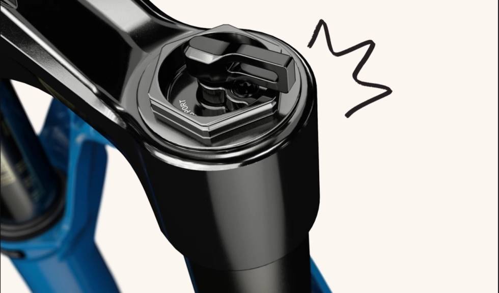 NY SPAK: Charger Race Day-demperen kommer enten med låsespak øverst på beinet, eller med Twistloc fjernstyring. RockShox SID Ultimate