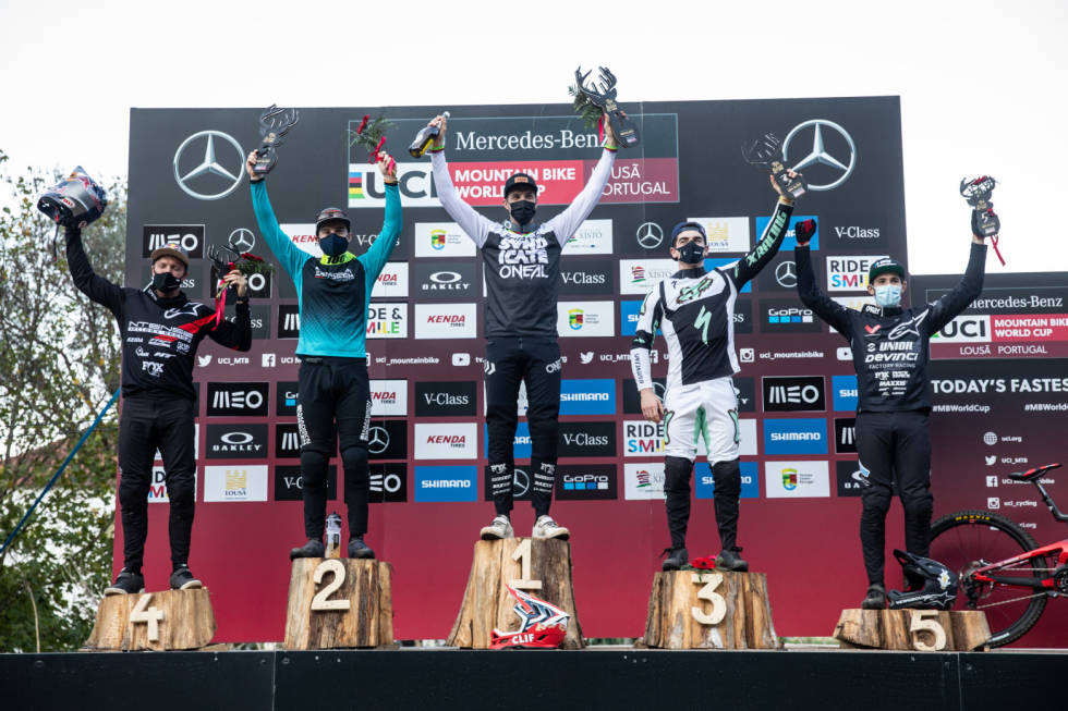 SEIER NR 22: Greg Minnaar tok sin 22. verdenscupseier i Lousa i Portugal. Foto: UCI Pallen for herrene i Lousa