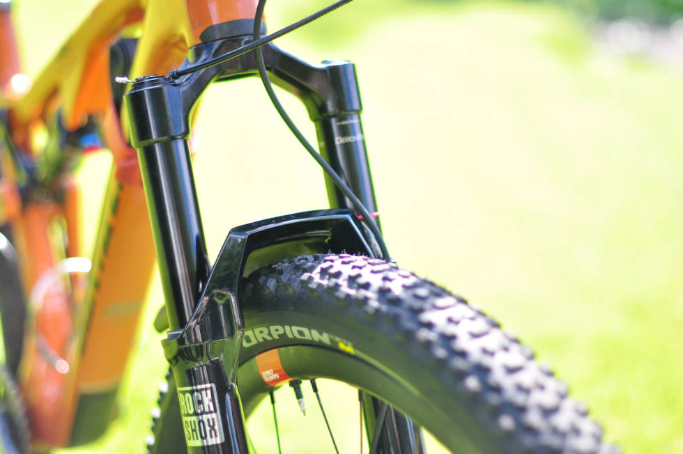 KRAFTIG: Nye SID er kraftigere enn sine forgjengere. Vekten er likevel kun på drøye 1500 gram RockShox SID 120