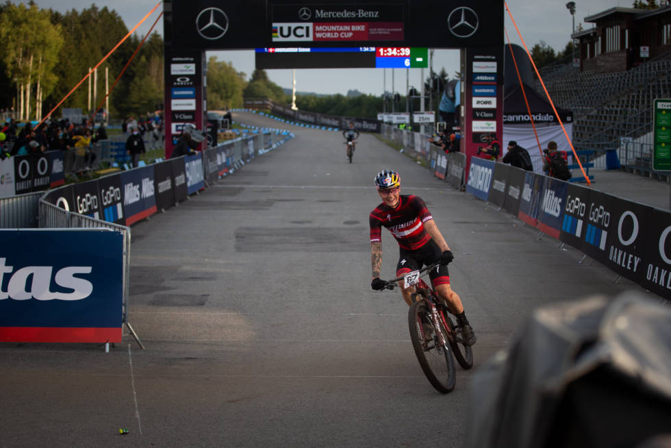 STANDARD S-WORKS: Simon Andreassens sykkel skiller seg ikke veldig fra S-works Epic som selges i butikken. Simon Andreassens Epic