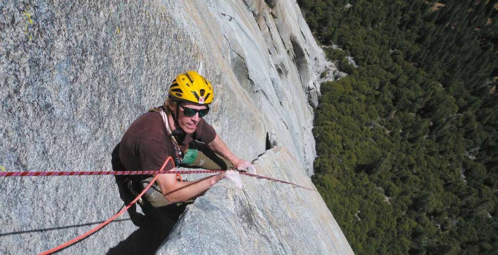 YOSEMITE: På El Cap i Yosemite. Sindre har gått flere ruter i Yosemite, blant annet «Golden gate», (41 taulengder, grad 8+/9-). Foto: Martin Olslund Sindre-Sæther-på-Chilam-4
