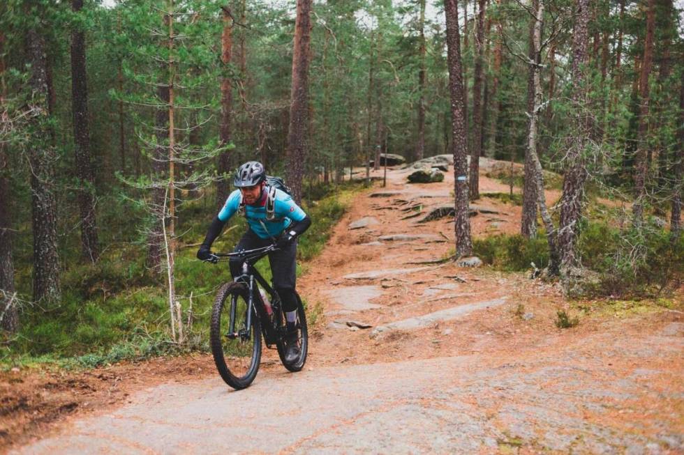 POPULÆR GUIDE: Mange ville lese guiden får til Trulsrunden i Østmarka i februar måned. Foto: Kristoffer H. Kippernes sjekk-forholdene-i-oestmarka-naa-crop1280