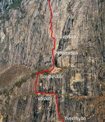 kyrkjeveggen, åkrafjorden