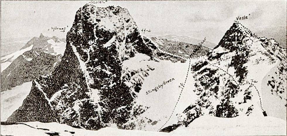 Faksimile: Fra den første klatrefører for Hurrungane utgitt av Norsk Tindeklub (1915) Slingbys-rute-fra-Mohns-Skar-2
