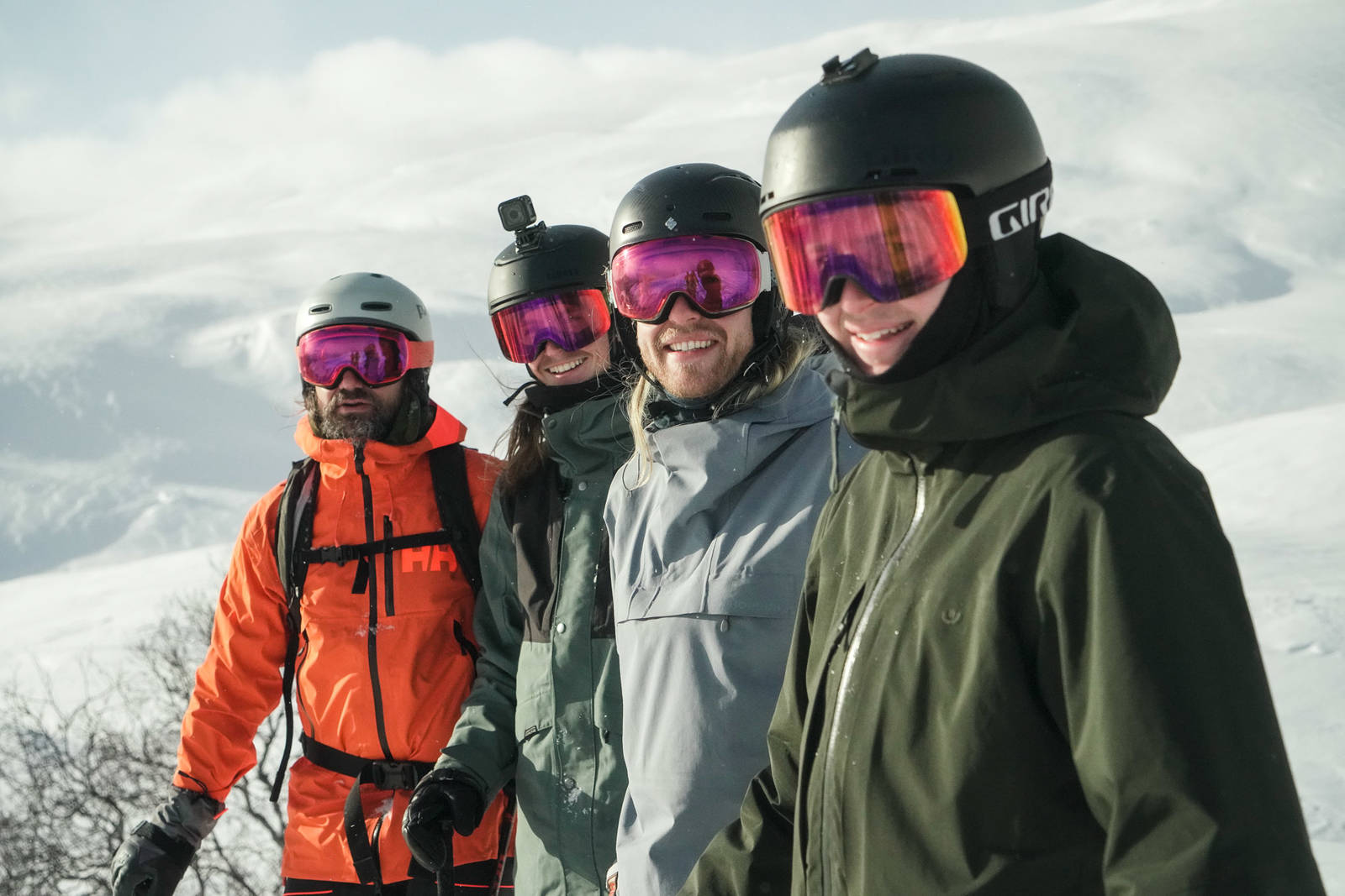 SNØLEOPARDENE: Bård Gundersen (han med skjegget), Robert Ruud (han med barten), Karl-Kristian Muggerud og Adrian Krohn Tøien. Bilde: Christian Nerdrum SNØLEOPARDENE: Bård Gundersen (han med skjegget), Robert Ruud (han med barten), Karl-Kristian Muggerud og Adrian Krohn Tøien. Bilde: Christian Nerdrum