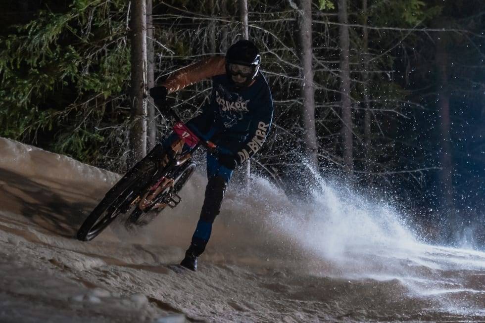Raphael Wagner under Snowhill 2019 i Varingskollen. Foto:Morten Dodson Her sykler du fatbike i 2020