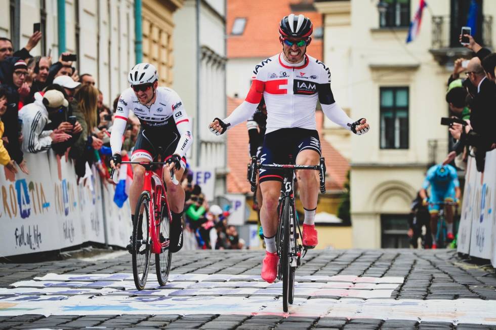 KNALLSESONG: Holst Enger vant den første etapen i Tour of Croatia i 2016. Foto: Cor Vos. sondre-holst-enger-1