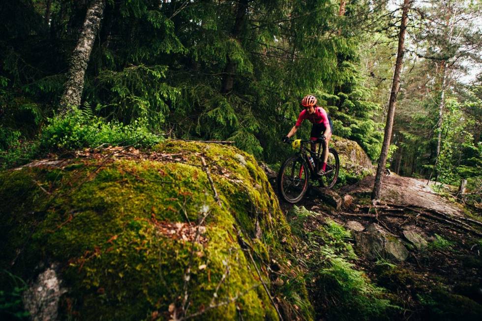 HJEMMEBANE: Selv om Sunniva bor på Oslo vest trener hun ofte i Østmarka, både i Terrengsykkelritt-løypa og i Pioneren. Foto: Sjur Melsås Sunniva-Dring-trening-2