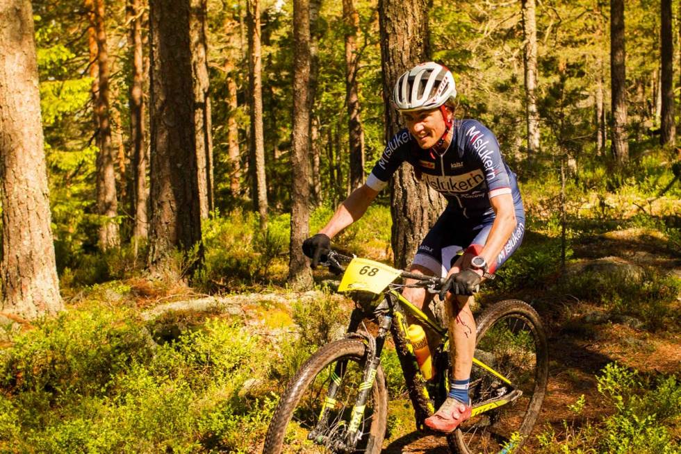 STIRITTEKSPERT: Sunniva Dring er best i lange og krevende ritt i teknisk terreng. Her fra Terrengsykkelrittet i 2017 der kun Gunn-Rita Dahle Flesjå syklet fortere. Foto: Per-Eivind Syvertsen Sunniva-Dring-trening-3