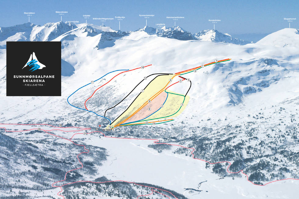 Enormt med freeride-terreng å boltre seg i på Fjellsætra. ski alpint snowboard splitboard topper tinderangling sogn randonee bok guide tips fri flyt topptur sunnmøre stranda strandafjellet pudder freeride frikjøring