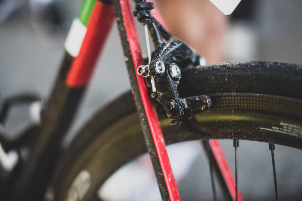HUSKER DU? I gamle dager var en kort vaier ved bremsen tegn på en perfeksjonistisk mekaniker. sven erik bystrøm colnago