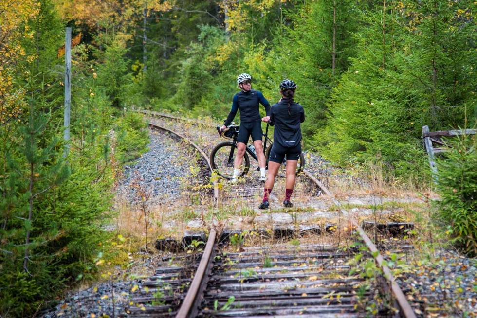 MINNERIKT: Turen passerer flere kjente kulturminner, blant annet den nå nedlagte Valdresbanen. Togstrekningen gikk i sin tid fra Eina til Valdres. Sykkeltur-Gjøvik-Oslo-på-grus-3