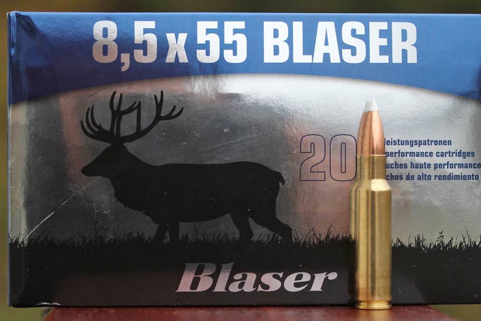 Blasers egen: Kaliberet er utviklet for å passe bedre til korte løp med lyddempere. Her med Nosler Accubond. Test-av-8,5-x-55-Blaser-3
