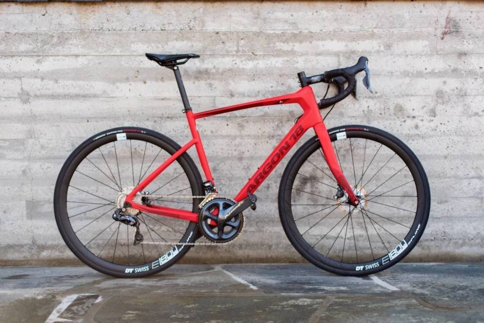 ROBUST: Sykkelen er noe tung, men veier opp for det med mange plusser. Foto: Henrik Alpers test-av-argon18-krypton-cs-crop1280