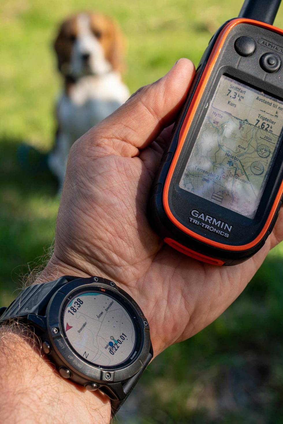 Soleklar: Garmin Fenix 6 gir deg hundepeiler-info på håndleddet. En allerede god batterilevetid blir forlenga litt med solceller. Test-av-Garmin-Fenix-6x-pro-solar-1