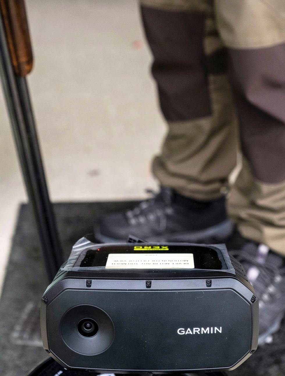 Ser deg: Hele overvåkningen skjer via en liten linse plassert foran på boksen. Test-av-hagleradar-Garmin-Xero-S1-5