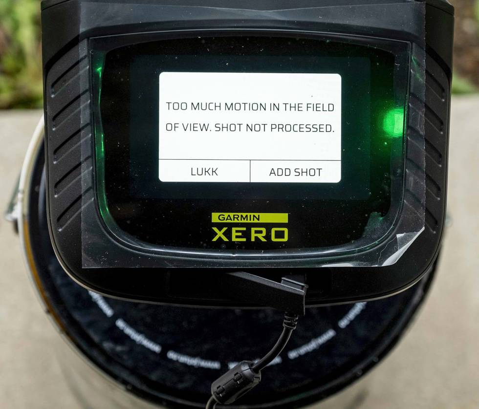 Svak for gress: Xero S1 hadde nulltoleranse på gress foran linsa. Test-av-hagleradar-Garmin-Xero-S1-8