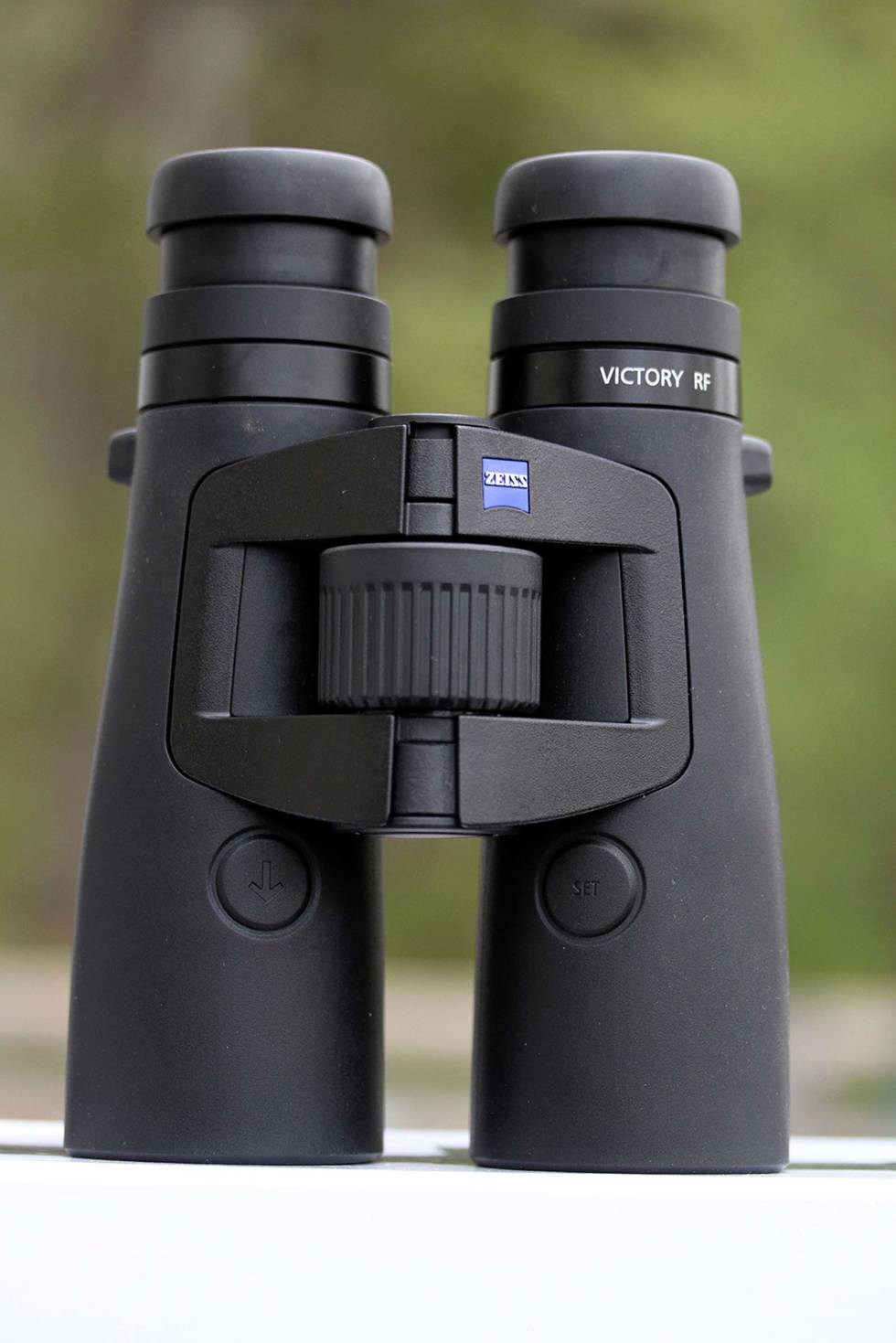 Test av Zeiss Victory RF 10x42 kikkert med avstandsmåler og