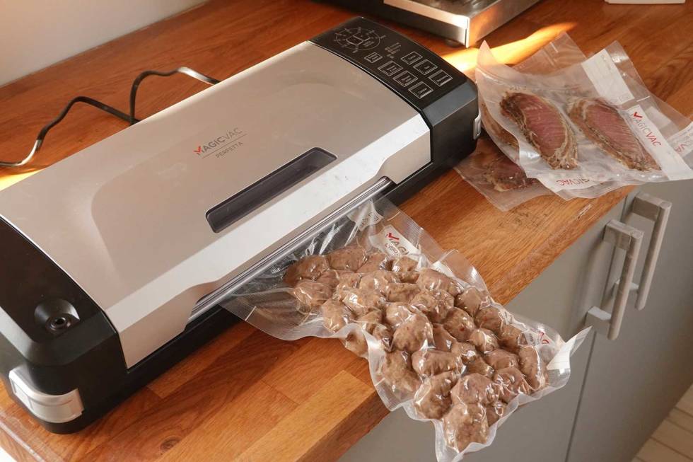 Kompakt: Perfetta tar ikke stor plass på kjøkkenbenken. Test-av-Magic-Vac-Perfetta-3