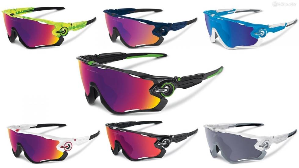 STORE BRILLER: I kaldt vær er det fint med store glass. Oakley Jawbreaker